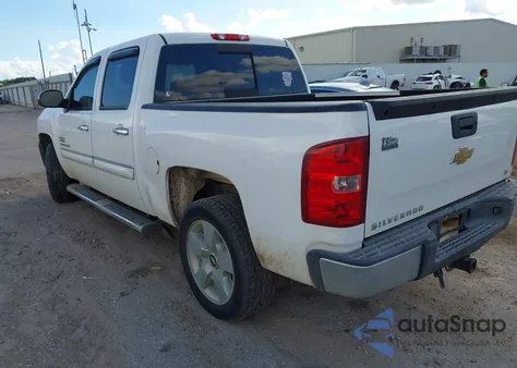 2010 Chevrolet Silverado 1500 Lt z USA, uszkodzony, nr VIN 3GCRCSE00AG222764